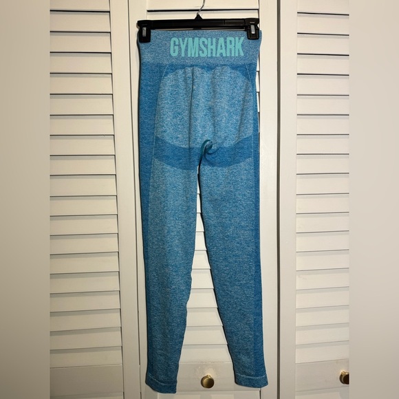 Gymshark Women’s Flex High Waisted Blue Performance Leggings Size Medium - Picture 6 of 7